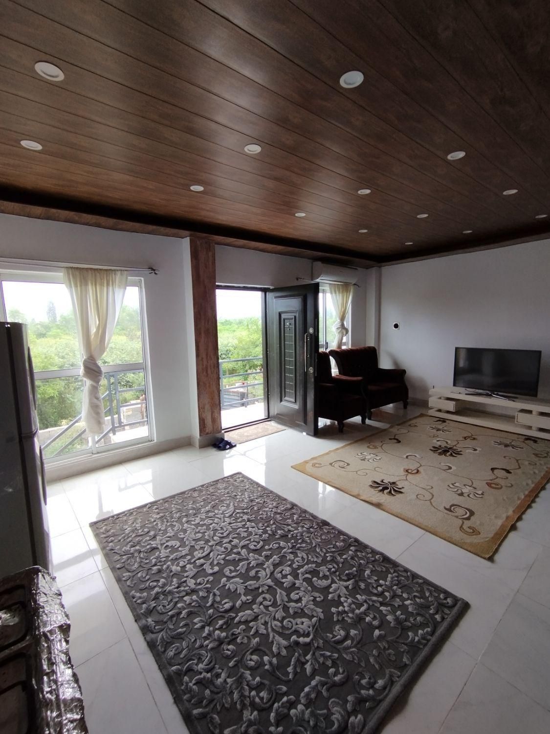 اجاره ویلا دو خواب|اجارهٔ کوتاهمدت ویلا و باغ|تنکابن, |دیوار