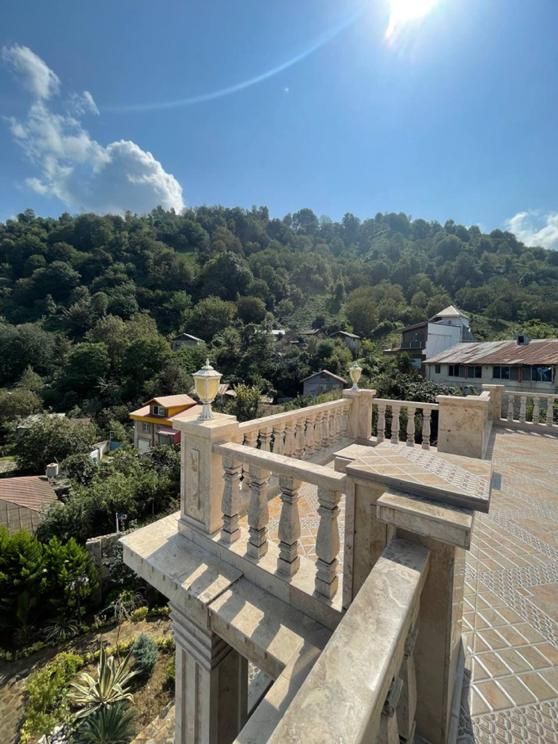 فروش ویلا با موقعیت عالی چسبیده به لاهیجان|فروش خانه و ویلا|لاهیجان, لیالستان|دیوار