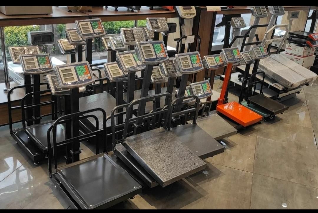 باسکول ترازو ۳۵۰ کیلو گارانتی دار B (ارسال  )|فروشگاه و مغازه|اصفهان, عسگریه|دیوار