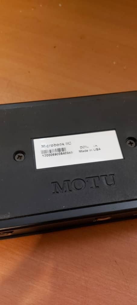 ساند کارت استدیویی motu micro book IIc|آلات موسیقی|تهران, شهرآرا|دیوار