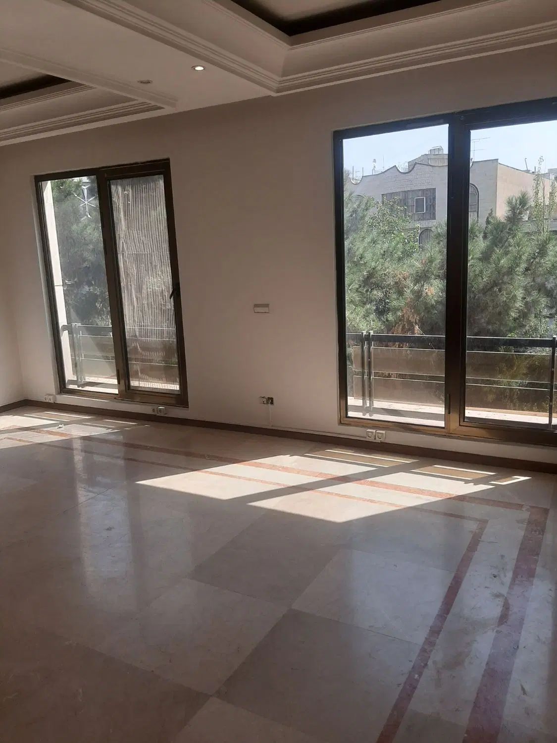 ۲۳۰متر۳خواب بزرگ/۲پارکینگ/برج باغ (عرفان اعتماد)|اجارهٔ آپارتمان|تهران, هروی|دیوار