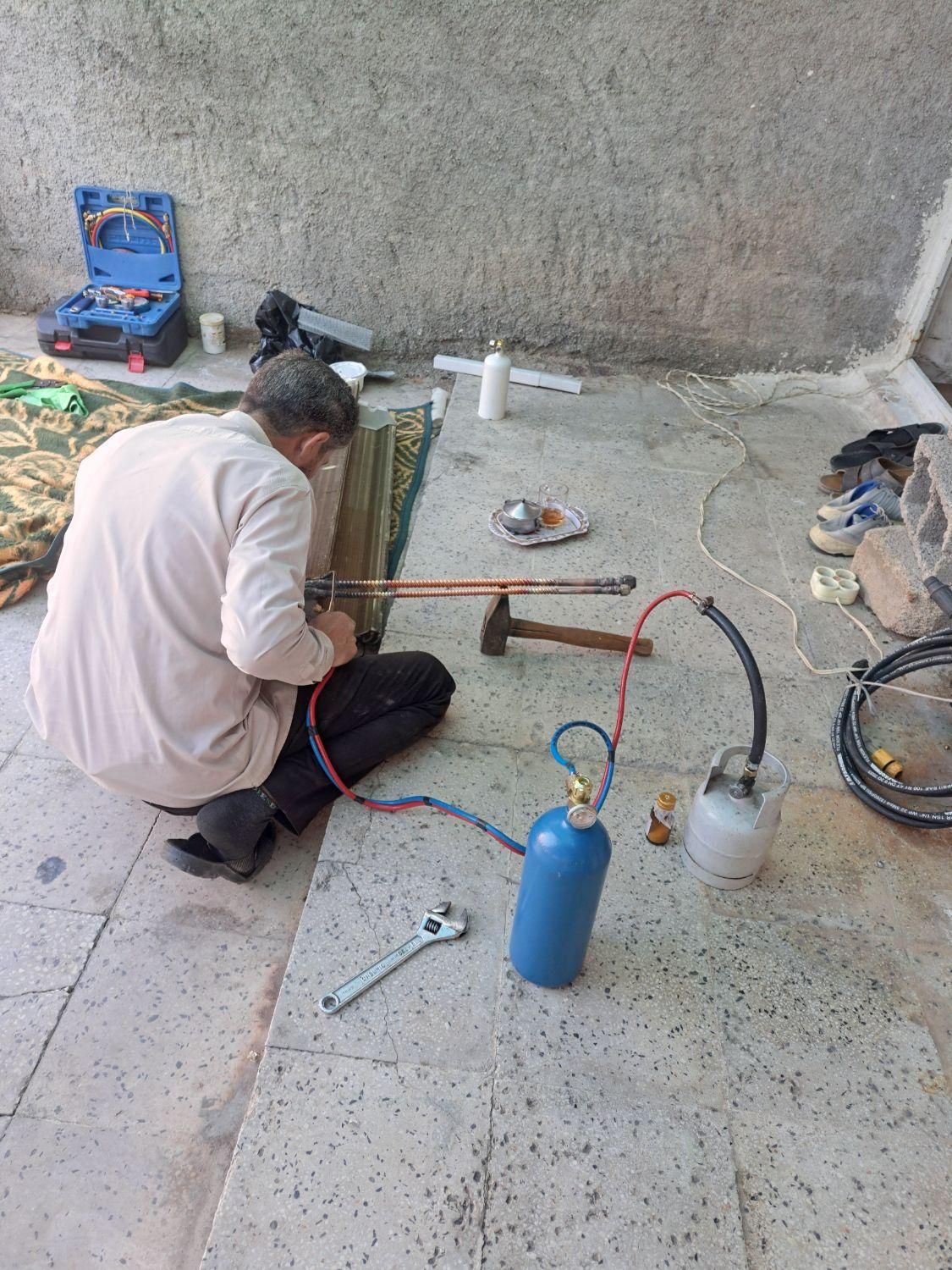 نصاب انواع کولرگازی ویخچال فریزر|خدمات پیشه و مهارت|دوگنبدان, |دیوار