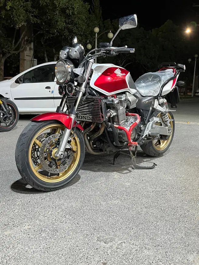Cb1300|موتورسیکلت|تهران, آرژانتین|دیوار