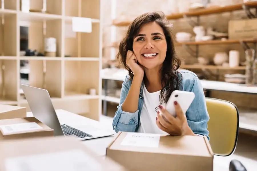 کارآنلاین در منزل ویژه خانم های بالای ۱۸ سال|استخدام بازاریابی و فروش|یزد, |دیوار