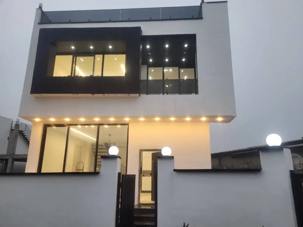 فروش ویلا*۲۷۰متر بنا با روف مهندسی ساز و مدرن|فروش خانه و ویلا|چمستان, |دیوار