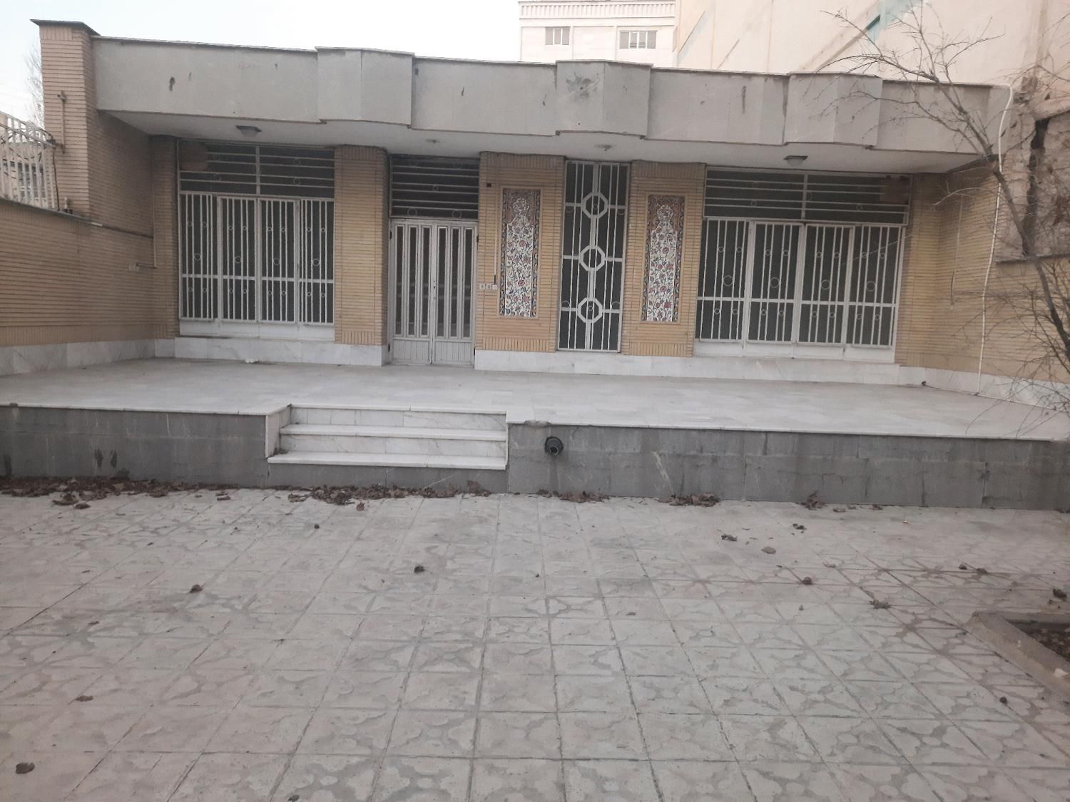 باشگاه ورزشی انبار مدرسه آموزشگاه سالن زیبایی|اجارهٔ خانه و ویلا|شیراز, انجیر|دیوار