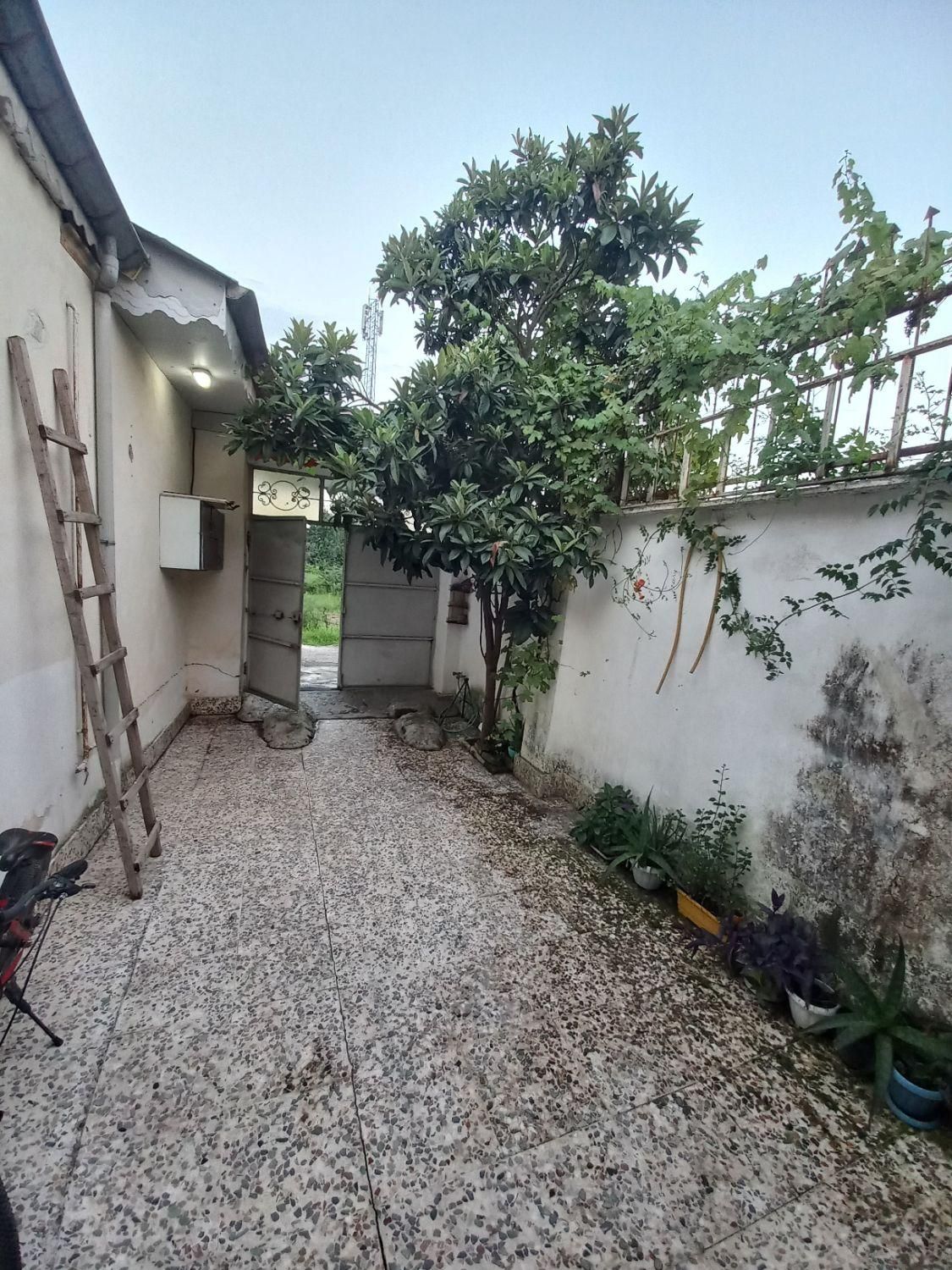 ویلایی ۱۴۵متر حیاط دار ۲خواب حمیدیان بر ۱۴ متری|فروش خانه و ویلا|رشت, پاره بیجار|دیوار