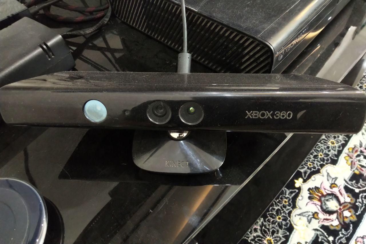xbox 360 & kinect|کنسول، بازی ویدئویی و آنلاین|شاهین‌شهر, مخابرات (شهید بهشتی)|دیوار