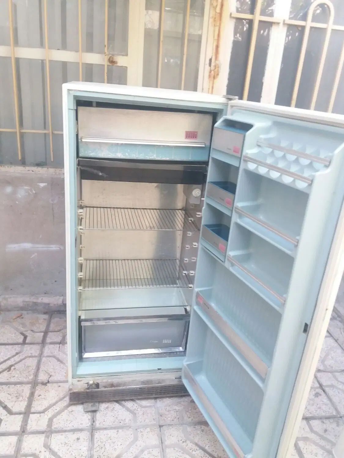 یخچال فیلور  گاز و موتور فابریک در حال کار|یخچال و فریزر|مشهد, پنجتن|دیوار