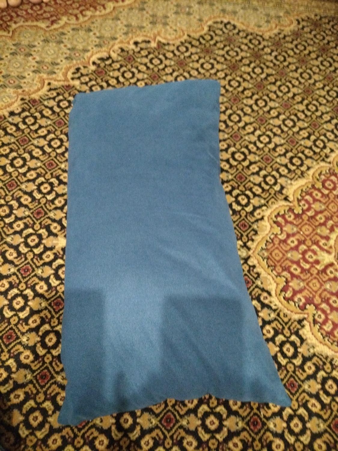 کوسن|تخت و سرویس خواب|کرج, باغستان|دیوار