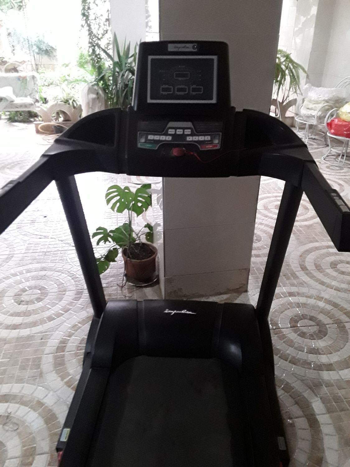 تردمیل اصل تایوان برند lmpulse|تجهیزات ورزشی|لاهیجان, قیام|دیوار