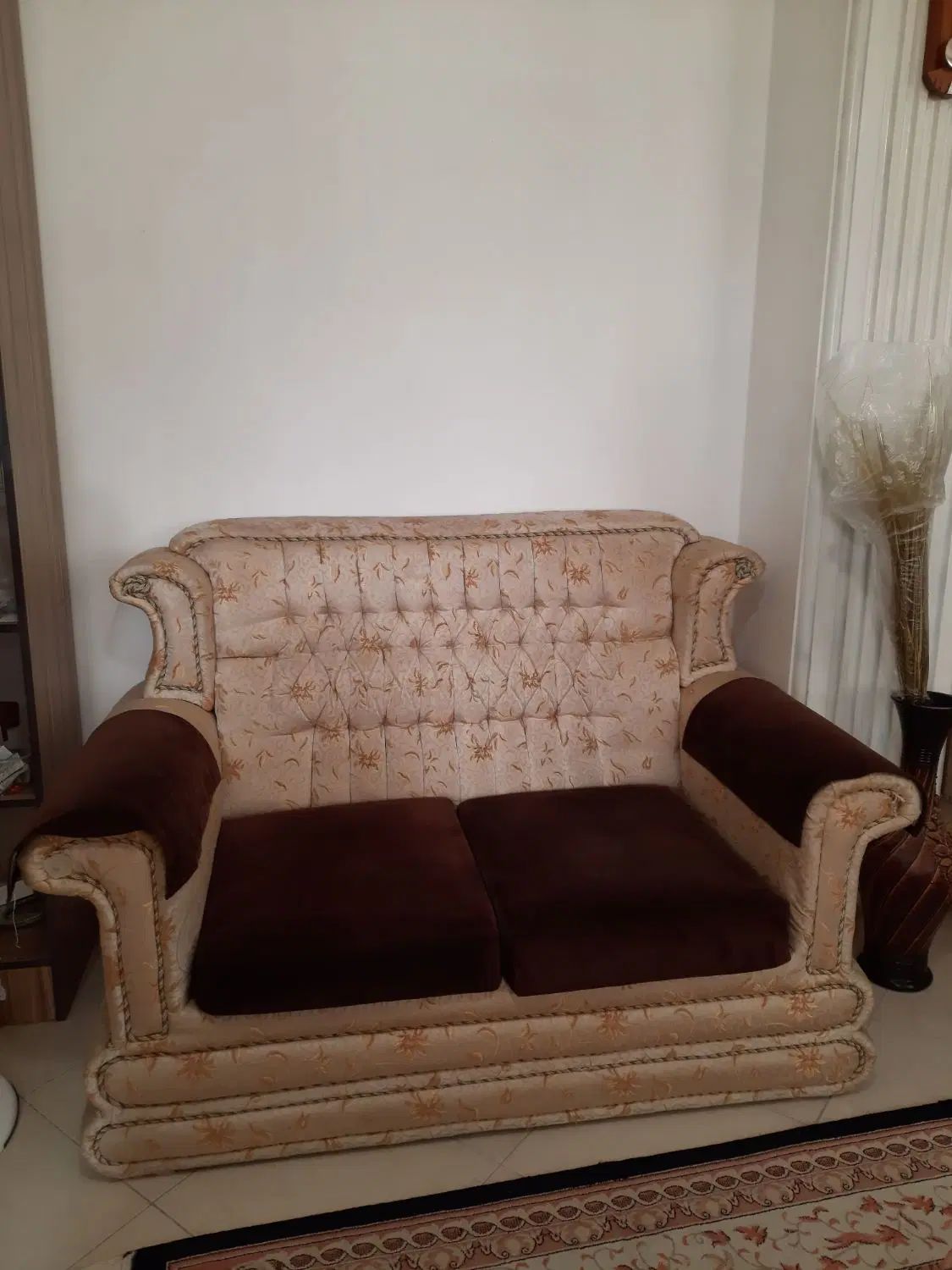 مبل ۷ نفره|مبلمان خانگی و میز عسلی|رشت, شالکو|دیوار