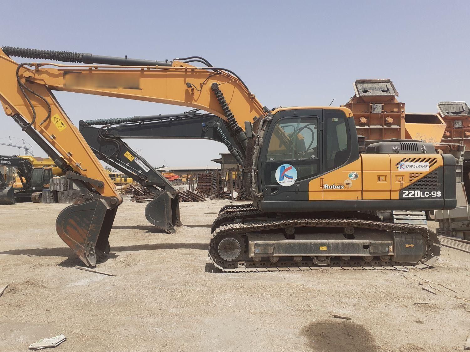 بیل میکانیکی هیوندا220کره ای اصل|خودرو سنگین|خرمشهر, |دیوار