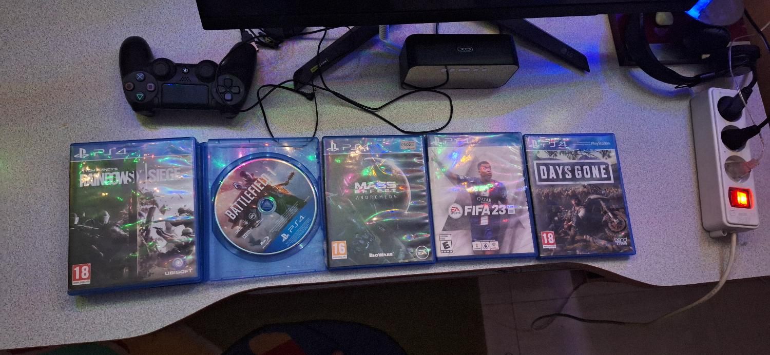 ۵ عدد دیسک ps4|کنسول، بازی ویدئویی و آنلاین|مشهد, آب و برق|دیوار