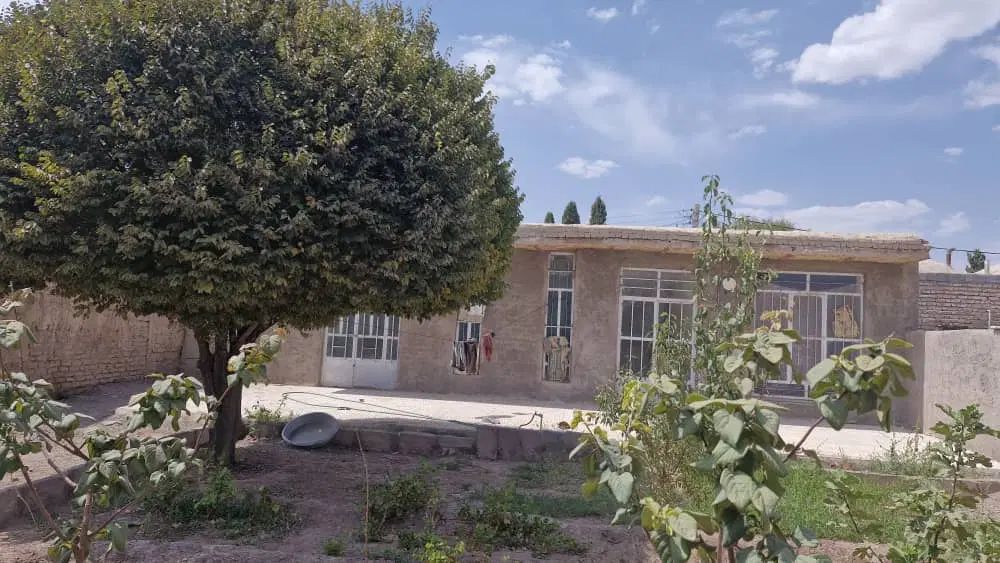 خونه به متراج ۵۲۰ متر ۱۶۰ متر زیر بنا در بردسیر|فروش خانه و ویلا|بردسیر, |دیوار