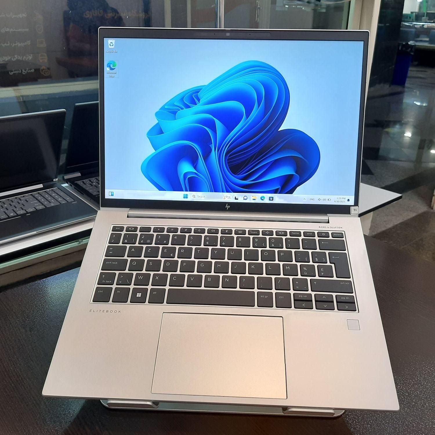 لپتاپ الیت بوک گرافیکدار رم۱۶ Laptop Hp EliteBook|رایانه همراه|تهران, میدان ولیعصر|دیوار