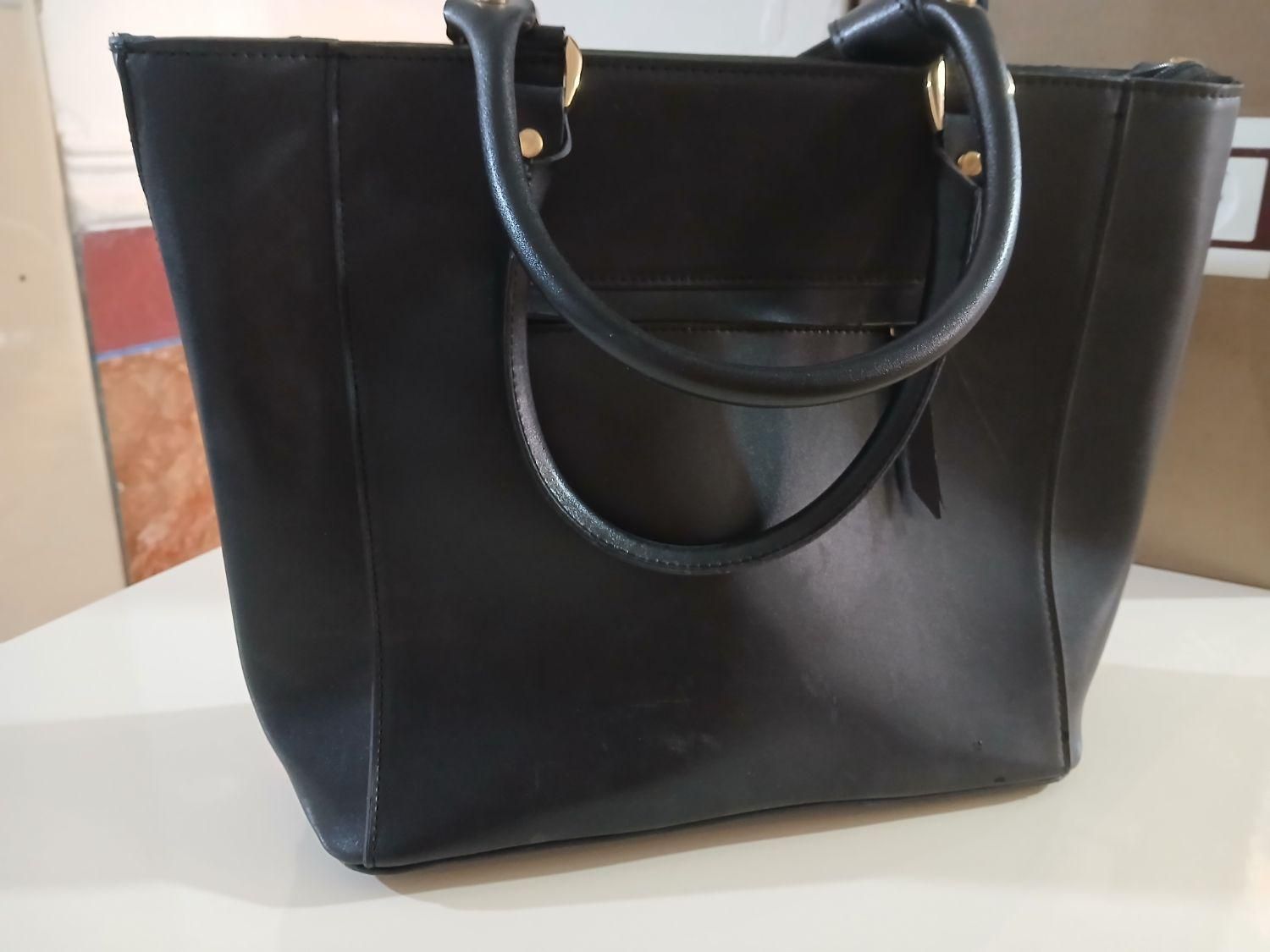 یک عدد کیف|کیف، کفش، کمربند|یاسوج, |دیوار