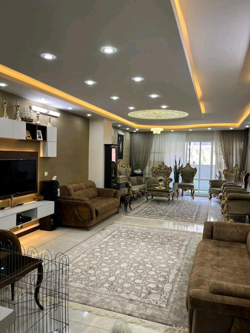 آپارتمان سه خوابه/خرم/خادمی/دروازه تهران/81638|فروش آپارتمان|اصفهان, آفاران|دیوار