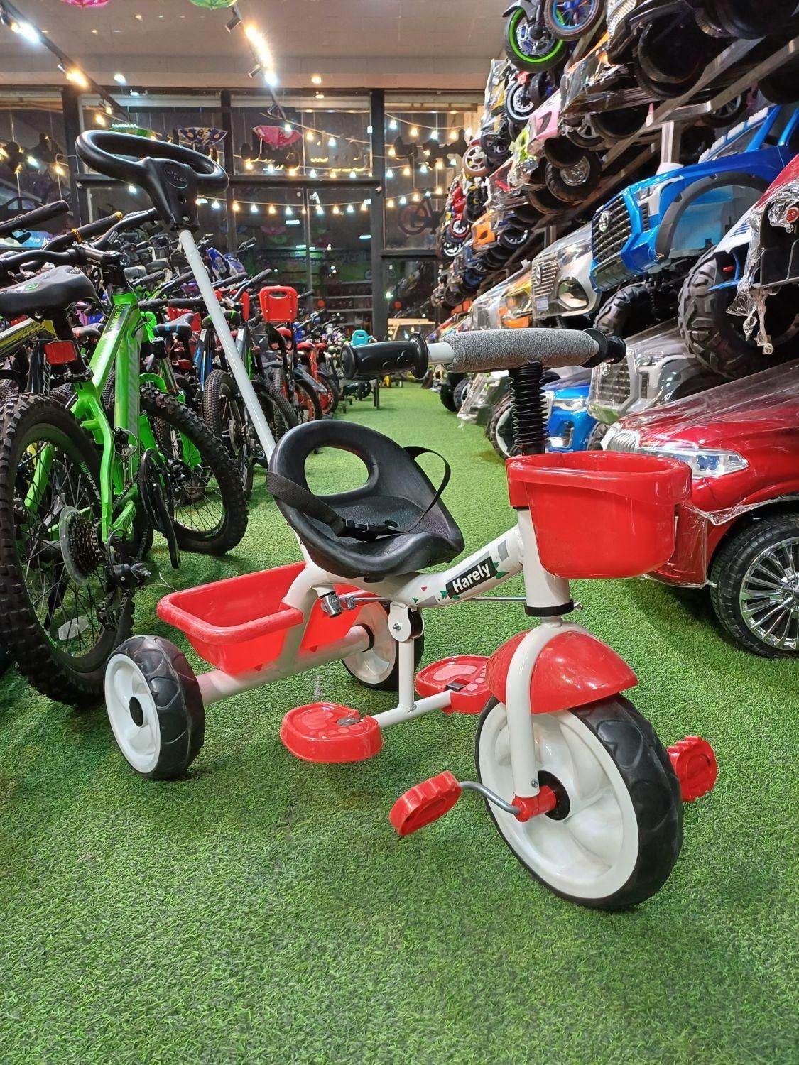 سه چرخه جدید مناسب سیسمونی تا کودک۶سال|اسباببازی بچه|مشهد, توس (بلوار توس)|دیوار