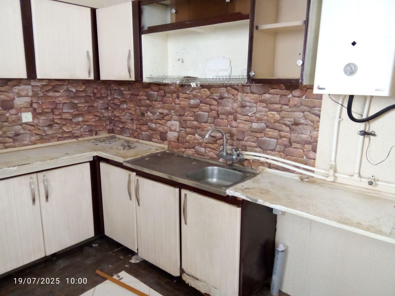 سرویس فلزی کامل کابینت|آب‌چکان و نظم‌دهنده ظروف|بیرجند, |دیوار