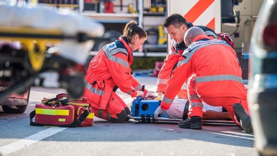 آموزش تزریقات سرم تراپی امدادگر با مدرک|خدمات آموزشی|مشهد, احمدآباد|دیوار