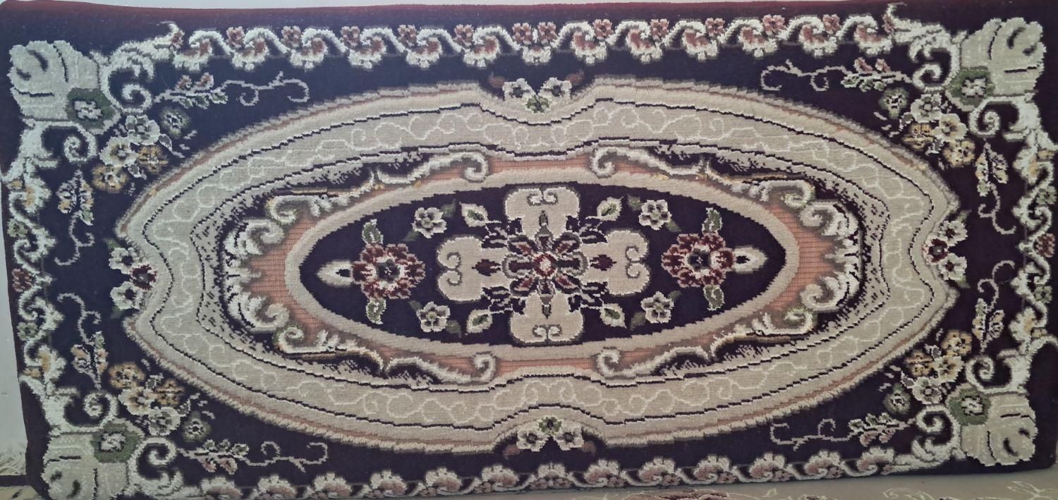 پشتی دو نفره|پشتی|صحنه, |دیوار