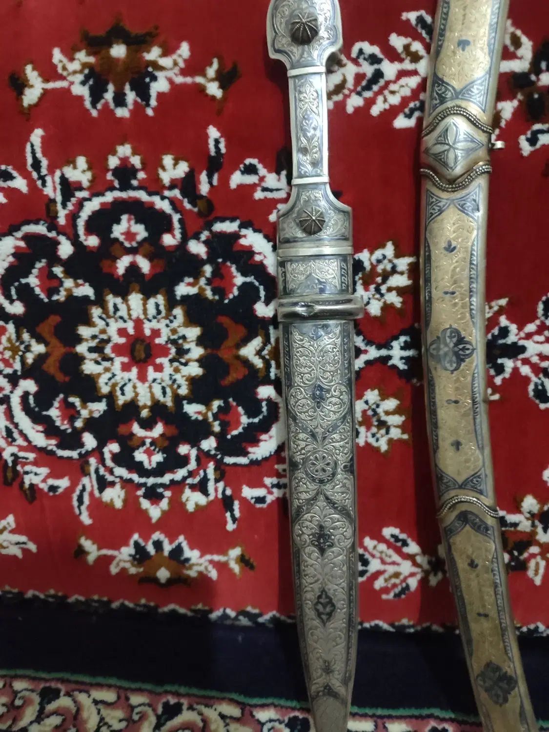 شمشیر.خنجرانتیک تمام نقره‌.نقره طلاکوب ،کلکسیونی ب|کلکسیون اشیاء عتیقه|کرج, اصفهانی‌ها|دیوار