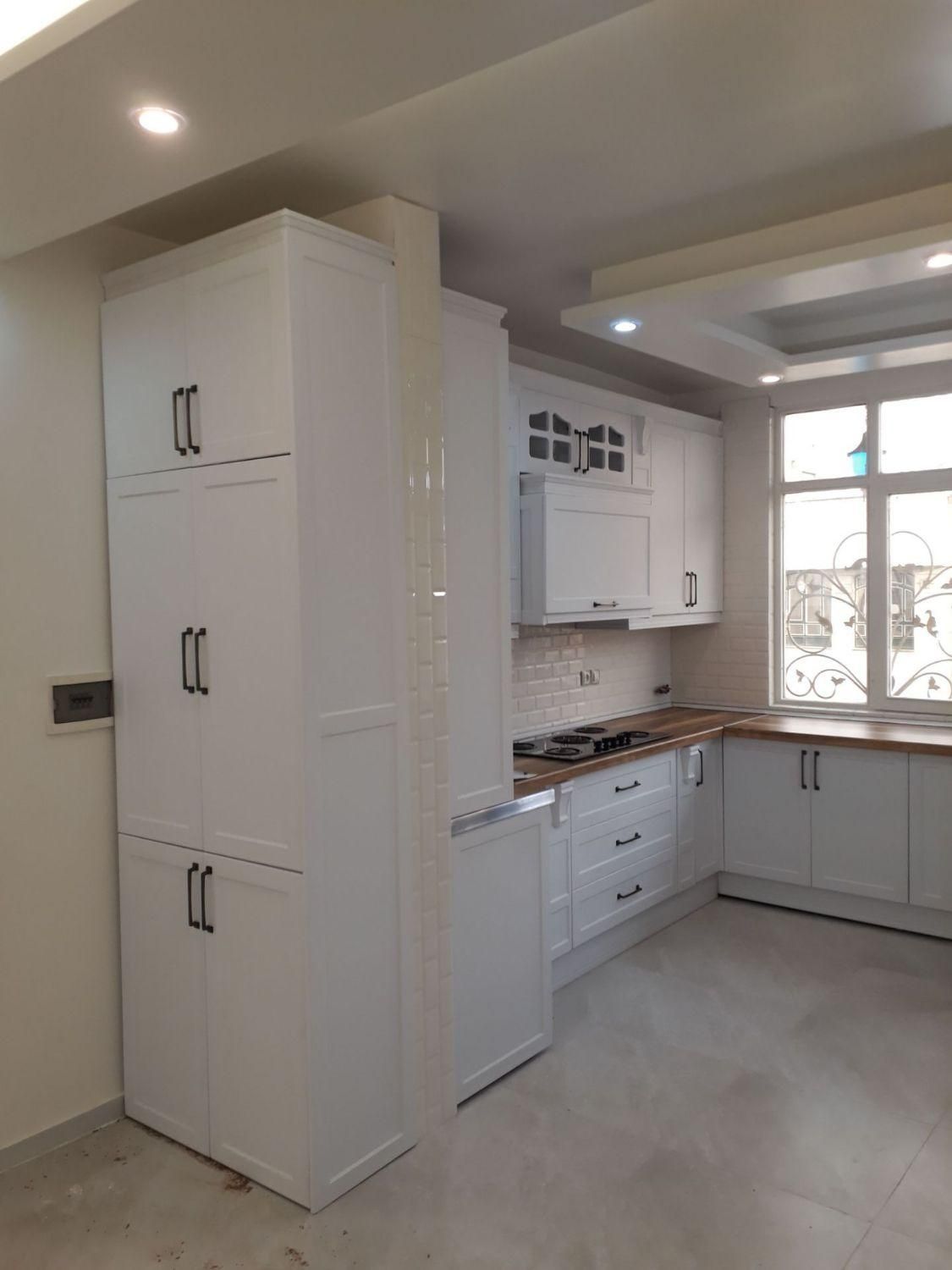 کابینت نئوکلاسیک سفید و چوب دو رنگ(باما کابینت)|مصالح و تجهیزات ساختمان|تهران, نعمت‌آباد|دیوار