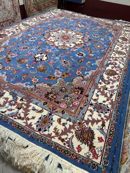 فرش جفت شش متر طرح شجاعی رج چهل بافت کاشمر|فرش|تبریز, |دیوار