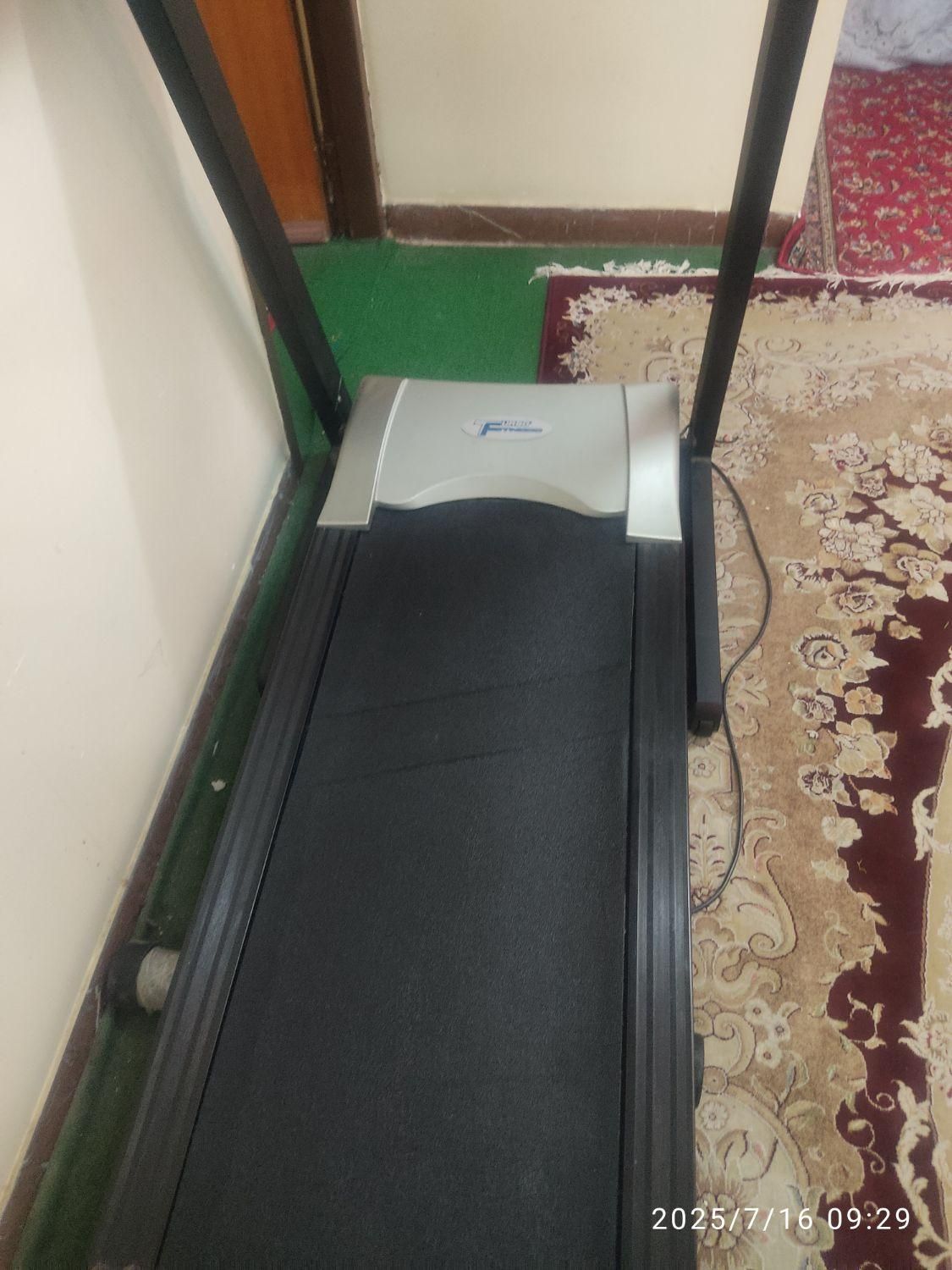 تردمیل توربو فیتنس ۱۰۰ تایوانی اصل کم کارکرد|تجهیزات ورزشی|بهبهان, |دیوار