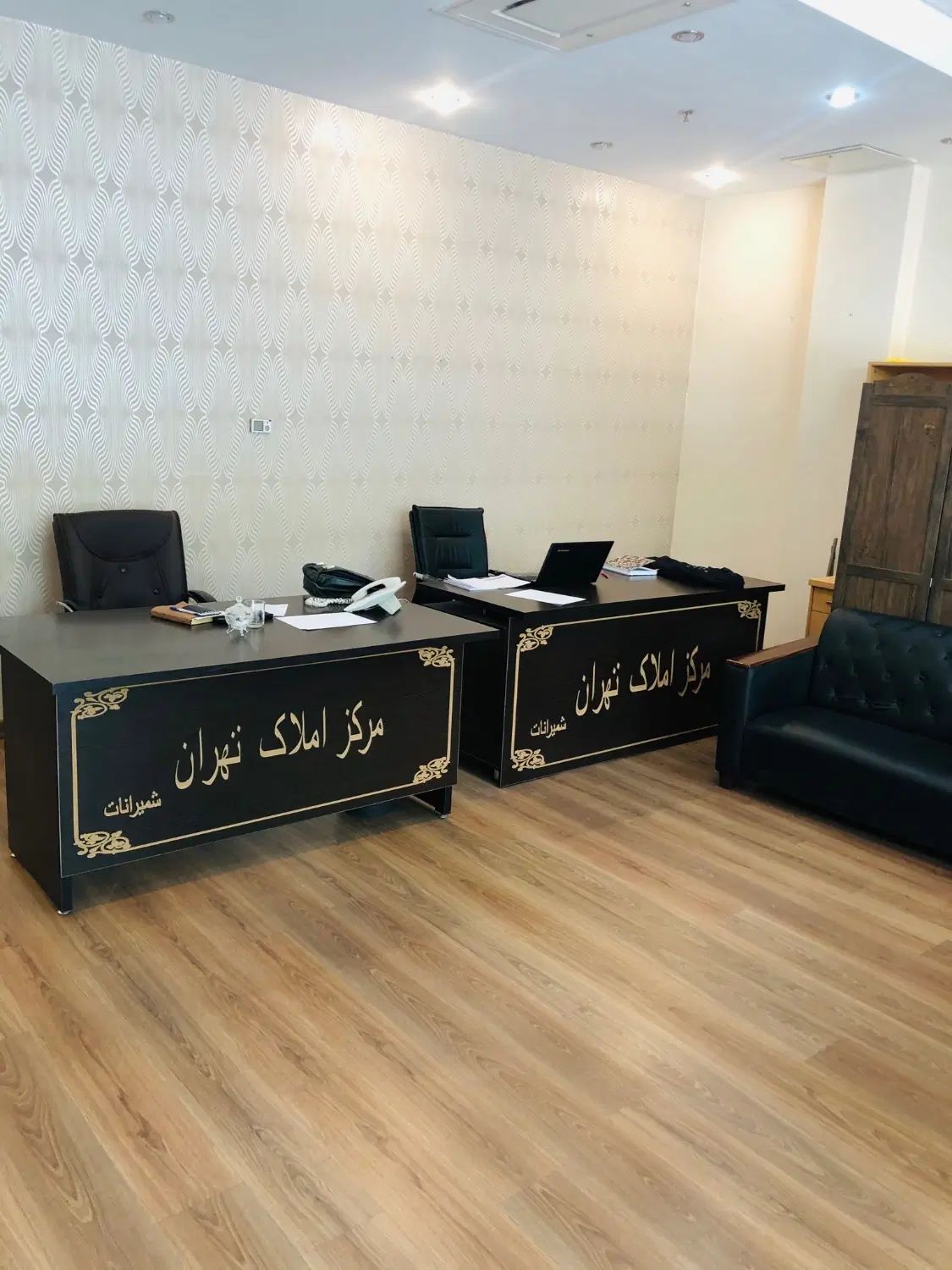میز مدیریت فوق العاده شیک صفحه نو قابل CNC|مبلمان اداری|اصفهان, عباس‌آباد|دیوار