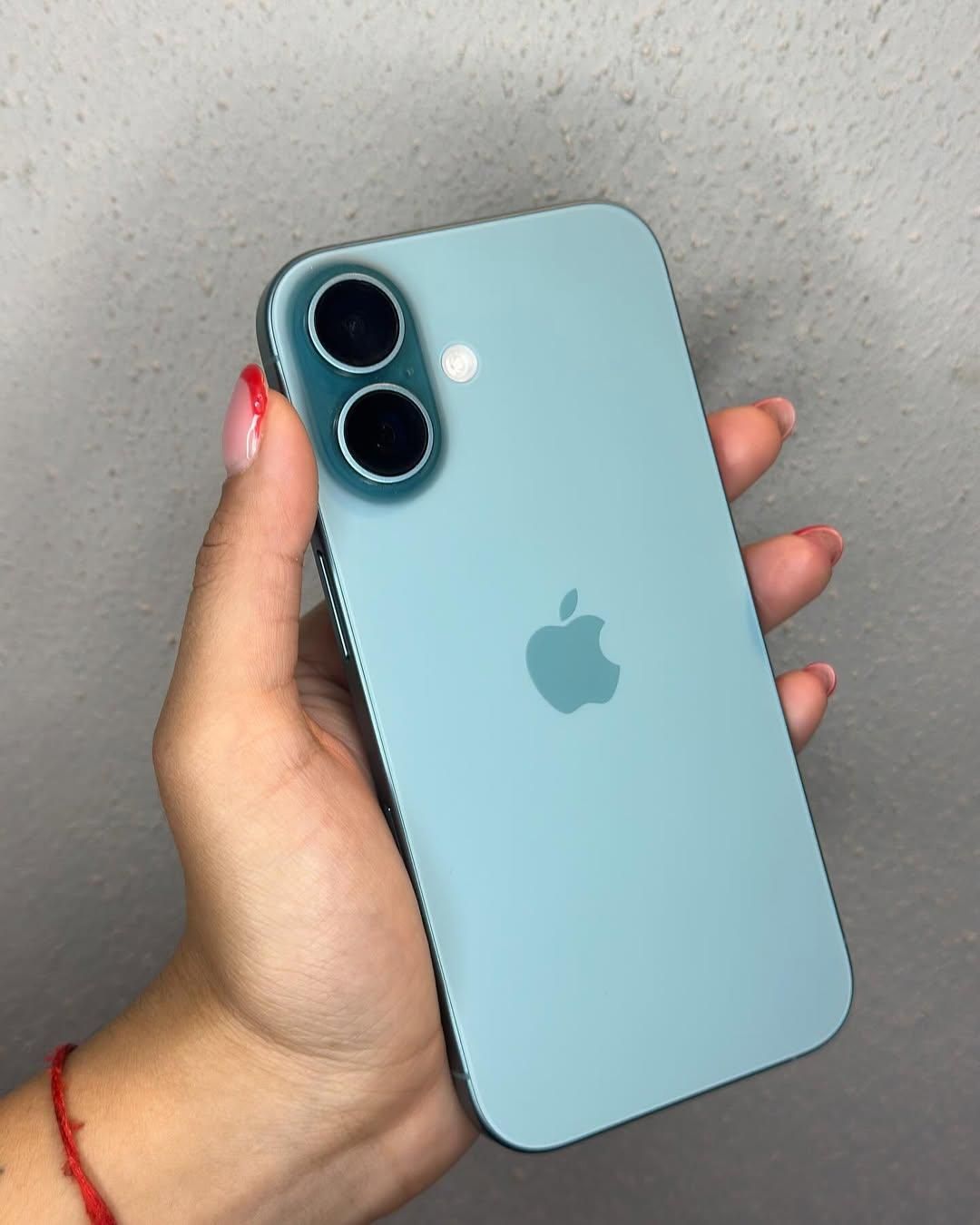 اپل iPhone 16 با حافظهٔ ۱۲۸ گیگابایت ریجستر شده|موبایل|مشهد, کوثر|دیوار