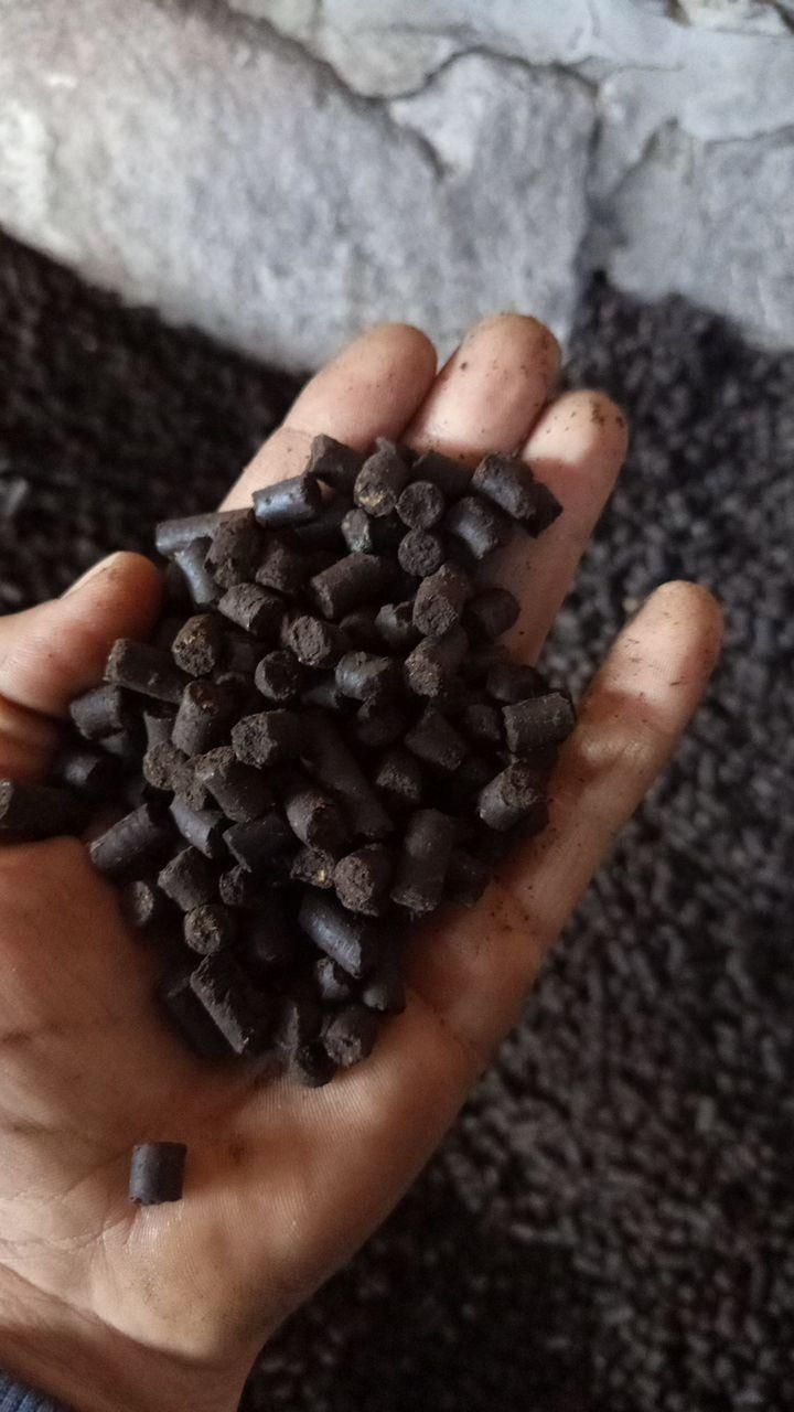 کود پلت مرغی ،ورمی کمپوست وگوگرد معدنی|خدمات باغبانی و درختکاری|رباط‌کریم, آدران|دیوار