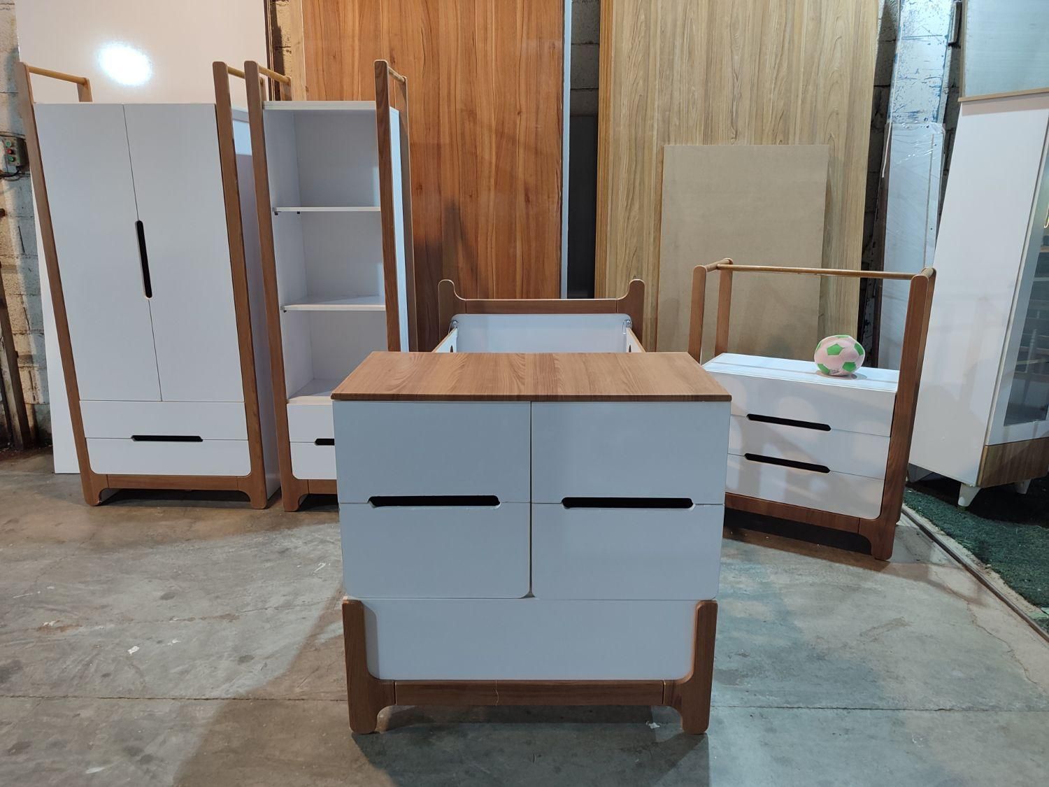 سرویس نوزادی چوب اقتصادی|تخت و سرویس خواب|شیراز, سلطان آباد|دیوار