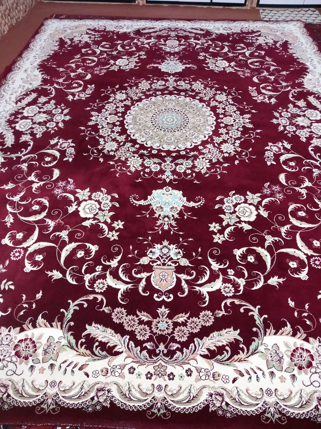 فرش ۱۲ متری .|فرش|آق قلا, |دیوار