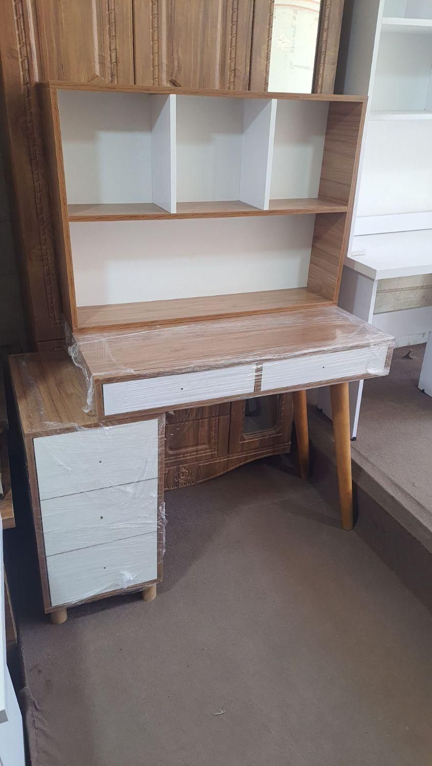 میز تحریر|میز تحریر و کامپیوتر|رشت, رودبارتان|دیوار