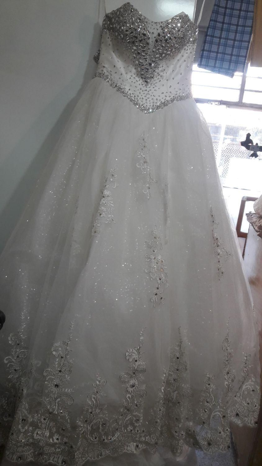 لباس عروس|لباس|سبزوار, بیهق شرقی|دیوار