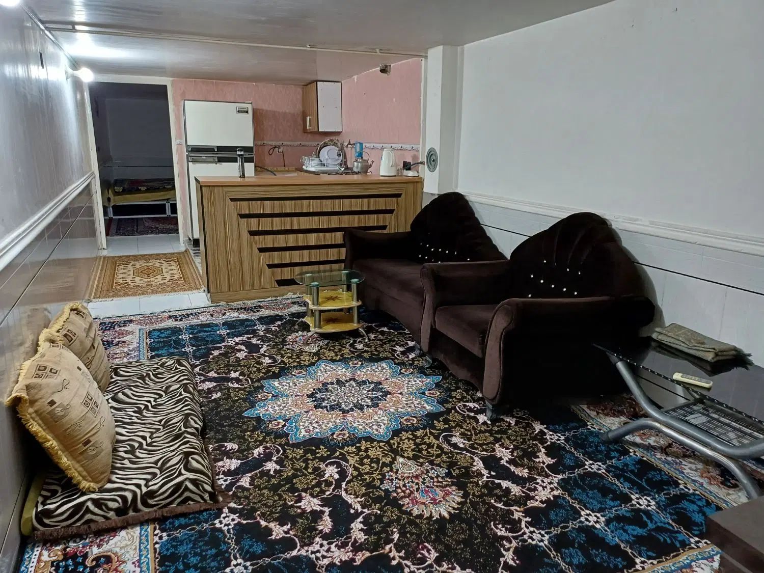 اجاره سویت روزانه باهمه امکانات تمیز مرکزشهر|اجارهٔ کوتاه‌مدت آپارتمان و سوئیت|لامرد, |دیوار