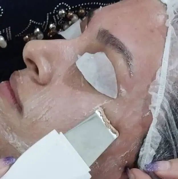 اموزش وخدمات فشیال صورت ،دست، شمع گوش،اصلا ح صورت|خدمات آرایشگری و زیبایی|اسلام‌شهر, باغ فیض|دیوار