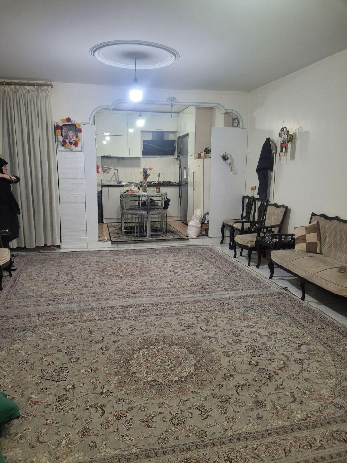 فروش واحد ۷۶متردوخواب شهرک رسالت پارکینگ ط۳جلو|فروش آپارتمان|نسیم‌شهر, |دیوار