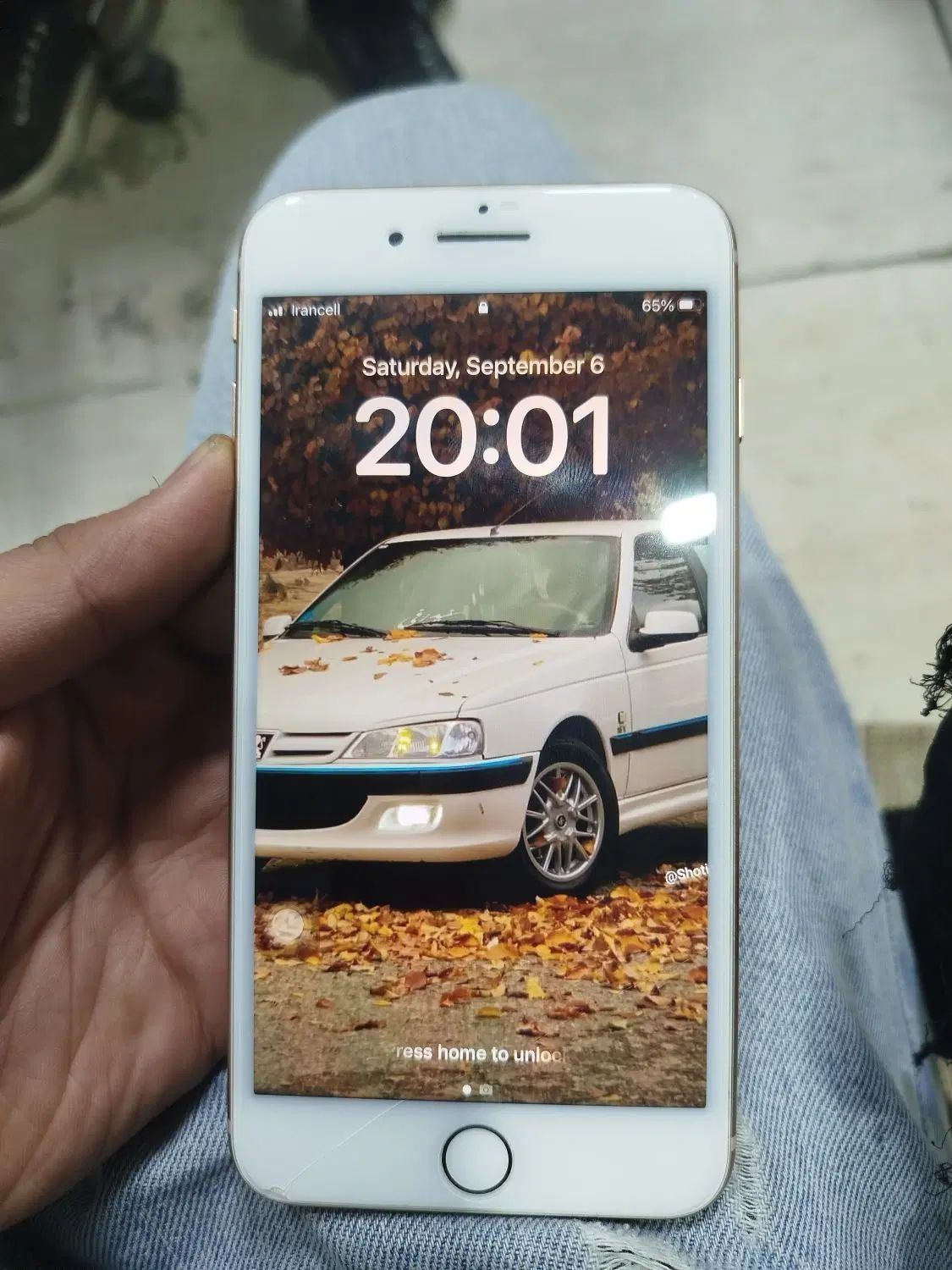 اپل iPhone 8 Plus با حافظهٔ ۶۴ گیگابایت|موبایل|کرمانشاه, |دیوار
