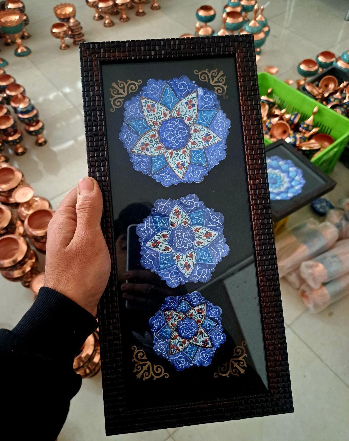 بشقاب میناکاری با قاب میناکاری دیوارکوب|صنایع دستی و سایر لوازم تزئینی|برخوار, |دیوار