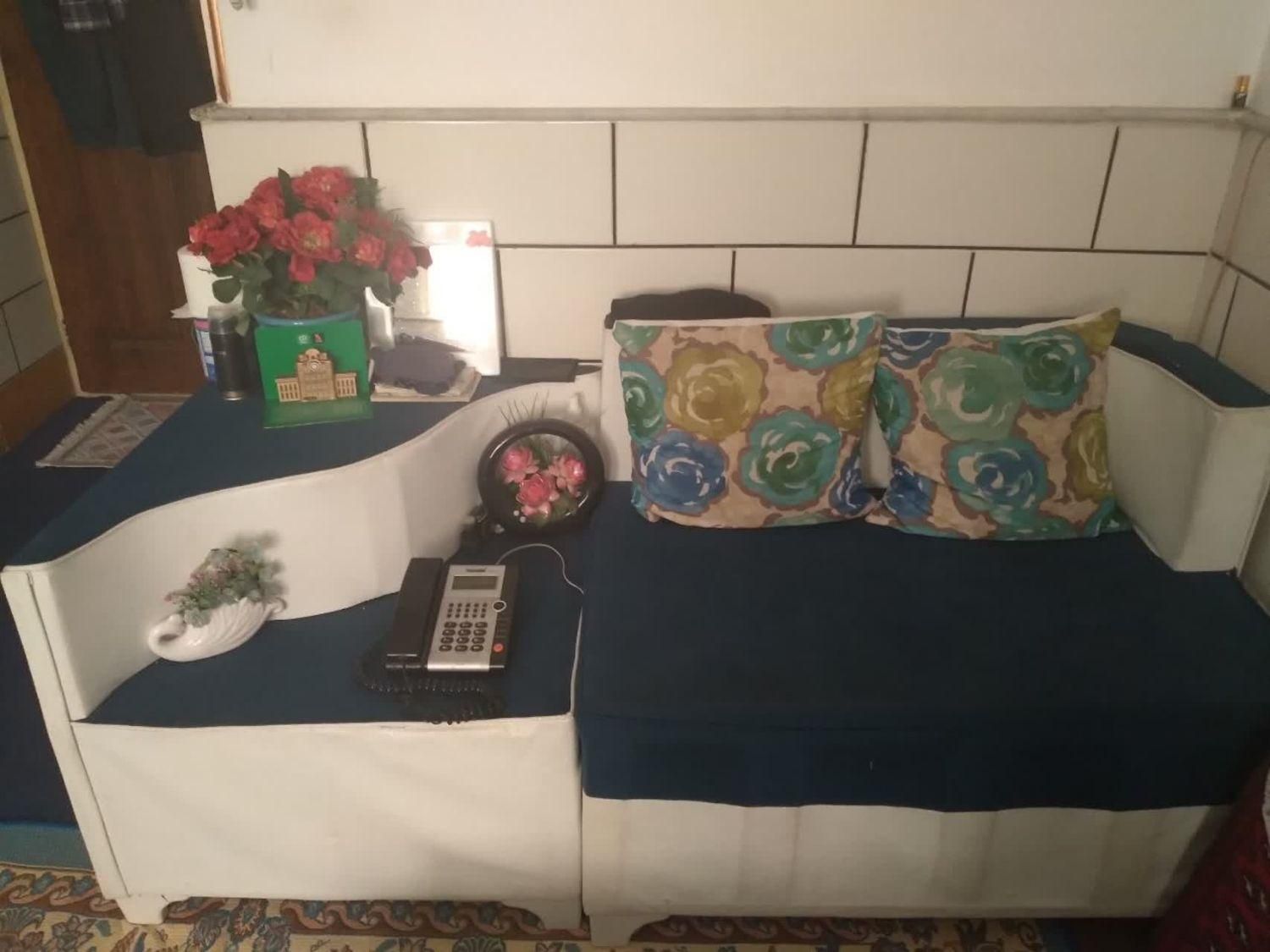 مبل ال قیمت مناسب، تخفیف دارد|مبلمان خانگی و میز عسلی|ساوه, |دیوار