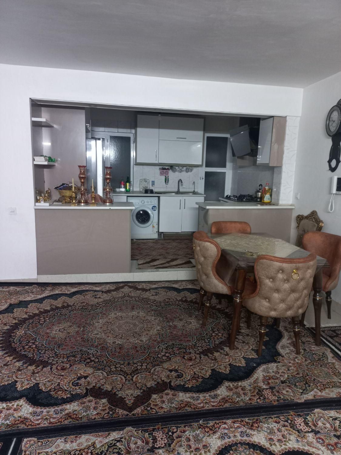 واحد۹۰متره دوخوابه رهن کامل با موقعیت عالی|اجارهٔ آپارتمان|گرمسار, |دیوار