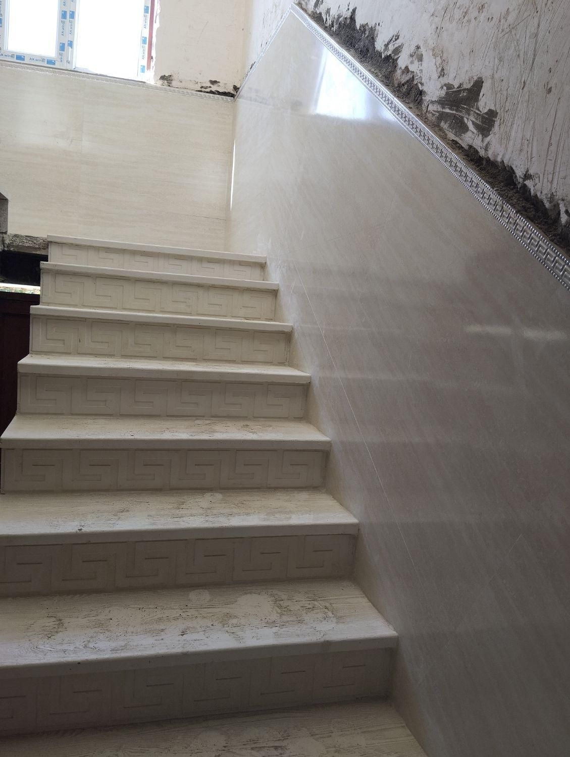 سنگ کاری سرامیک کاری کاشی کار و بنا کاری|خدمات پیشه و مهارت|تاکستان, |دیوار