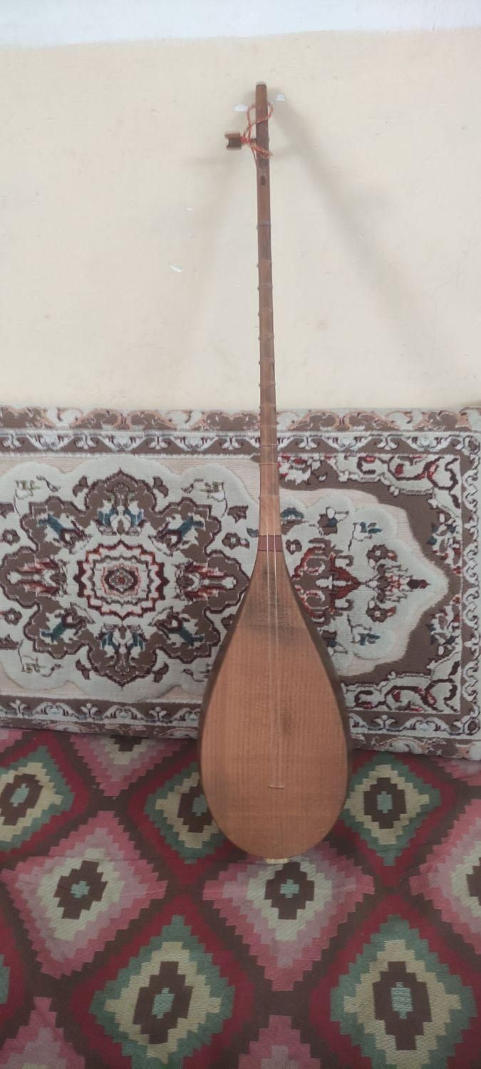 دوتار سنتی شمال خراسان|سازهای سنتی|قوچان, |دیوار