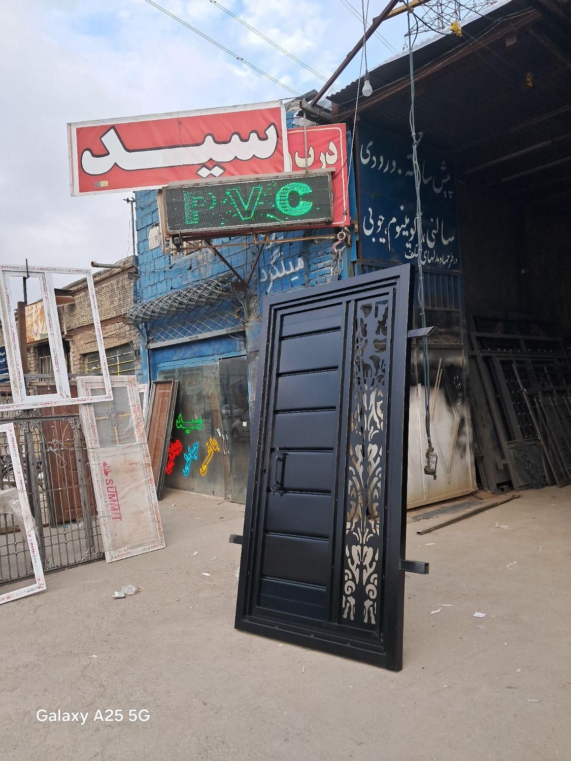 مجموعه کلاسیک باغ ویلا درب کد 9877g|مصالح و تجهیزات ساختمان|مشهد, رسالت|دیوار