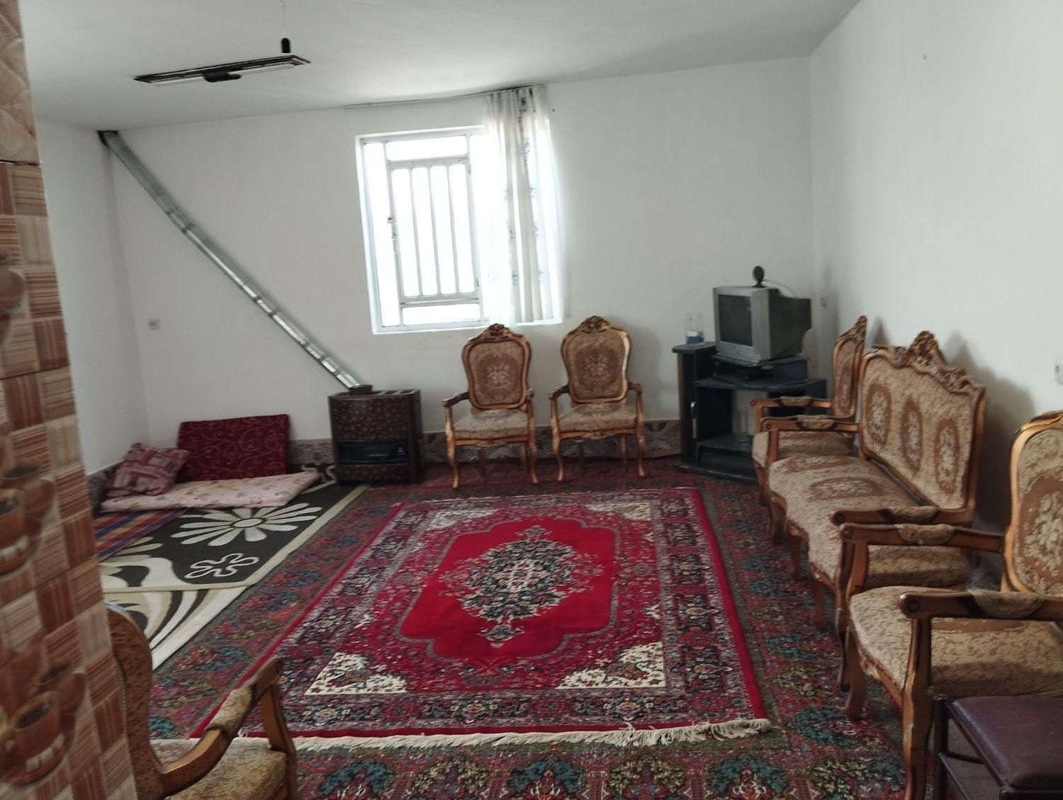 سیستم صوتی و رقص نور|اجارهٔ کوتاهمدت ویلا و باغ|نجفآباد, گلدشت|دیوار