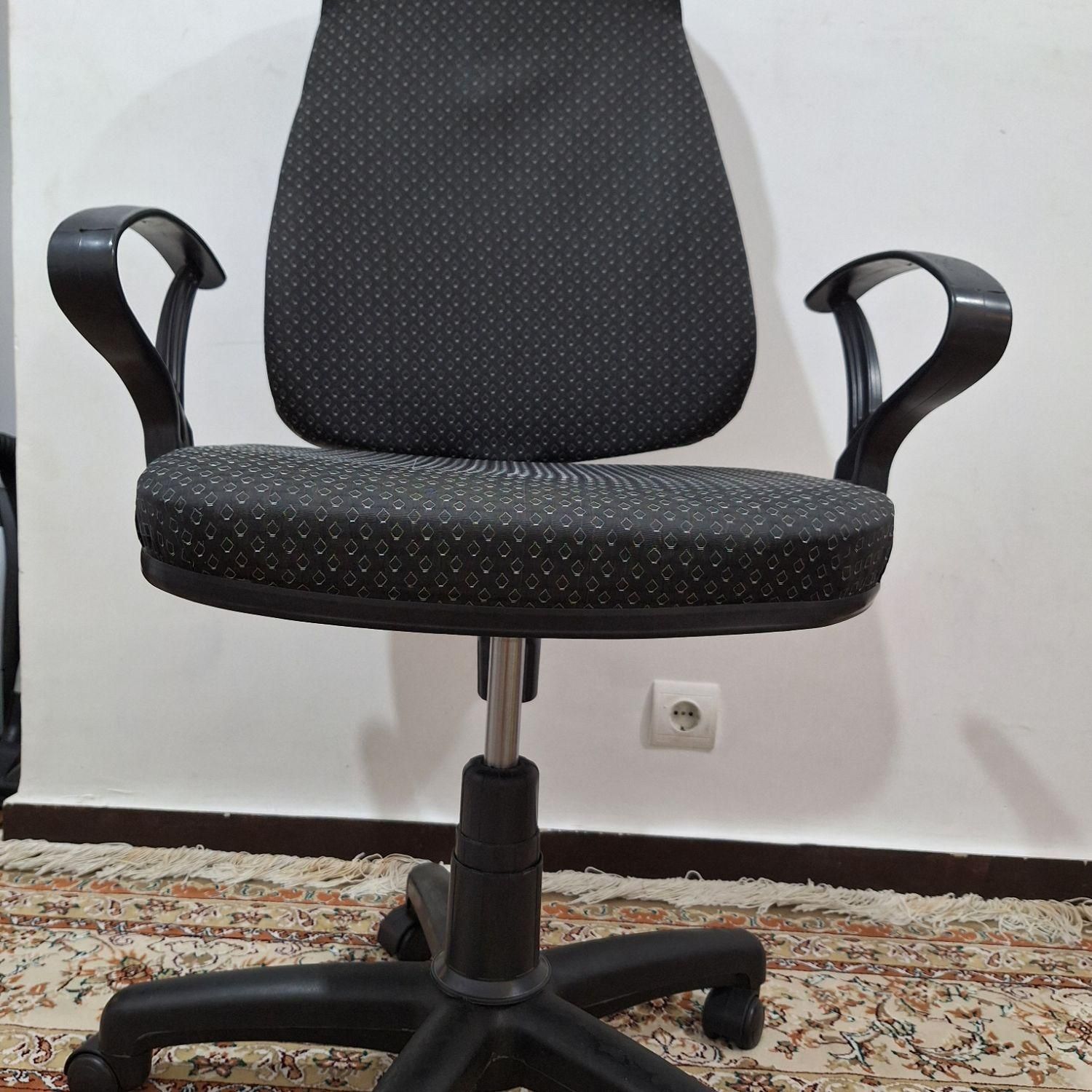 صندلی چرخدار|صندلی و نیمکت|بندرعباس, |دیوار