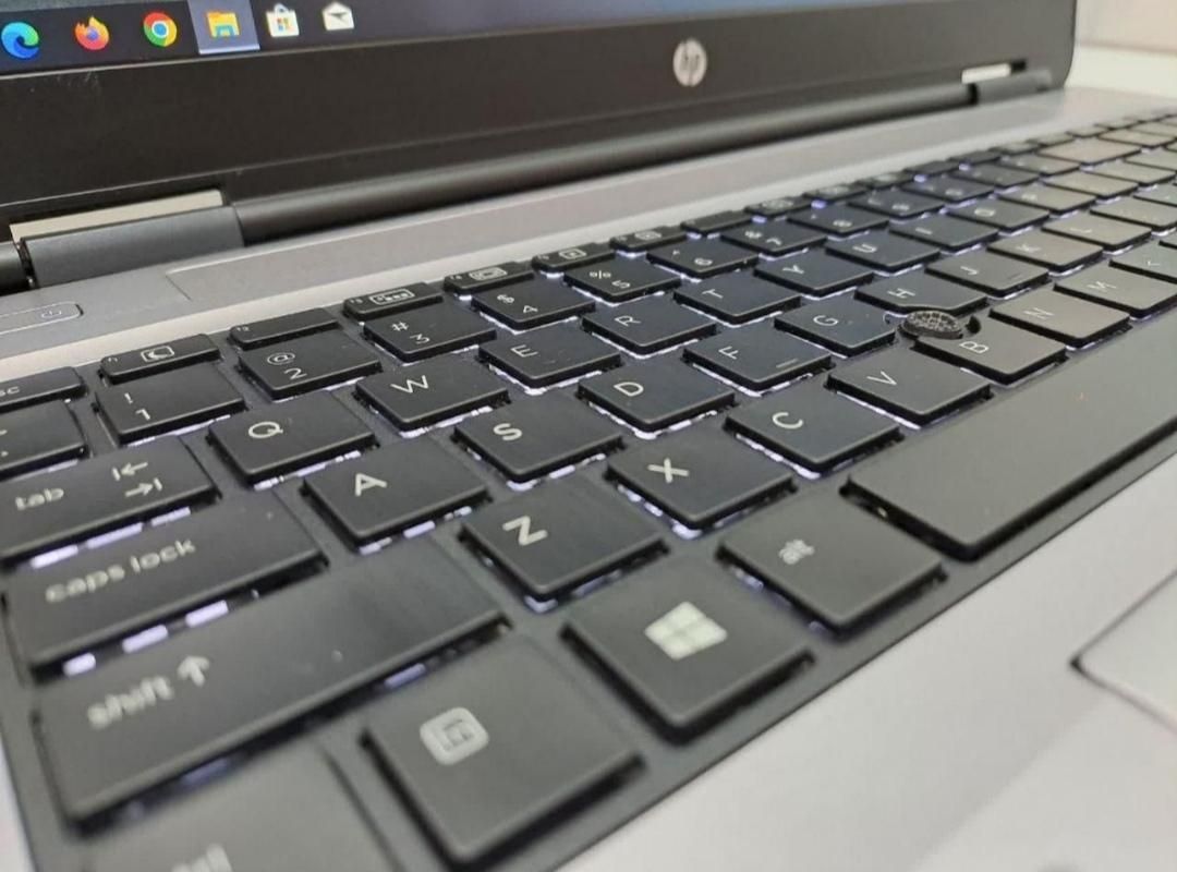 لپ تاپ hp i5نسل۶ رم۸ ssd۲۵۶حسابداری خانگی ترید|رایانه همراه|نجف‌آباد, حومه نجف آباد|دیوار